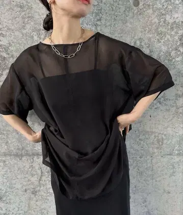 select MOCA by son 오버 시어 탑