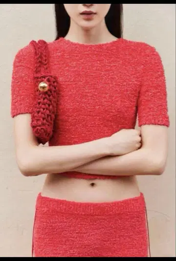 NKNIT 드라이 얽히고 설킨 미니 티셔츠 빨간색