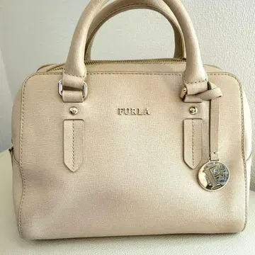 [ E ] FURLA 베이지 핸드백 미니백