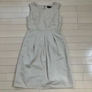 7.28 TALBOTS 탈봇 슬리브리스 원피스 베이지 2