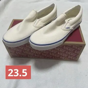 미사용 새상품 VANS 슬립온 스니커즈 크림색
