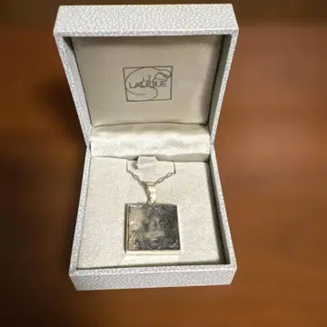 LALIQUE 알레투즈 실버 펜던트