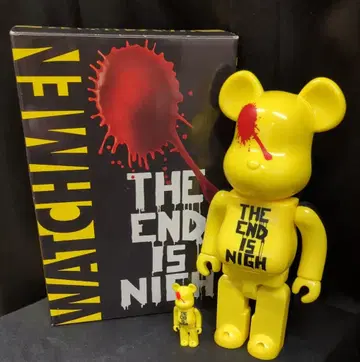 MEDICOMTOY 베어브릭 400%+100% 워치맨/베어브릭