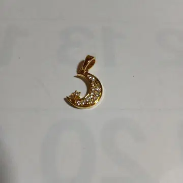 초승달 모티브 펜던트 탑