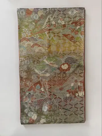 전통 예복 기모노, 후리소데, 후쿠로 오비, 로쿠쓰