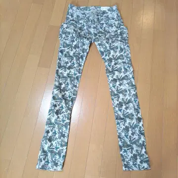 안토 게이지 보타니컬 무늬 슬림 핏 팬츠 XS 일본제