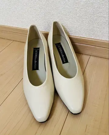 SOPHIA 소피아 컬렉션 아이보리/23.5cm