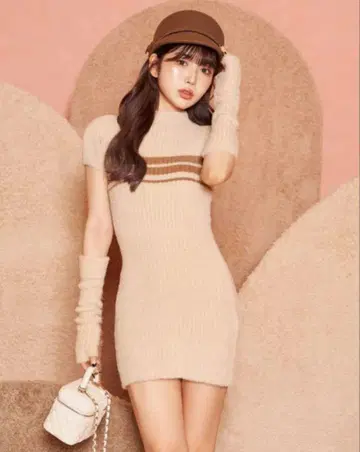 Darich 암 커버 페더 니트 미니 원피스