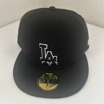 LA 모자