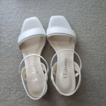DIANA 샌들 새상품