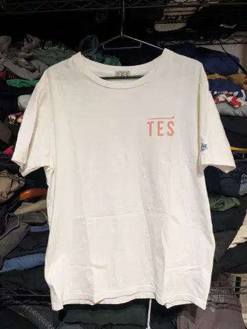 TES 화이트 티셔츠 M 사이즈
