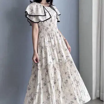 AnMILLE 패널 옷깃 티어드 OP 화이트