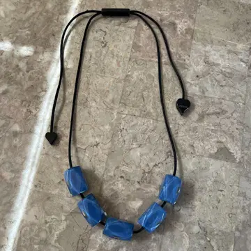 ZSISKA 블루 비즈 목걸이