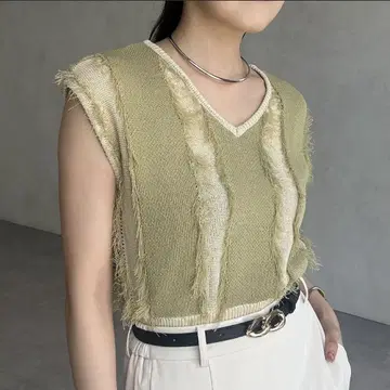 Zevon 프린지 프렌치 니트 올리브