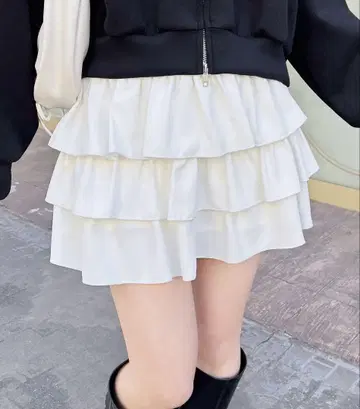 INGNI 프릴 미니 스커트 치마바지