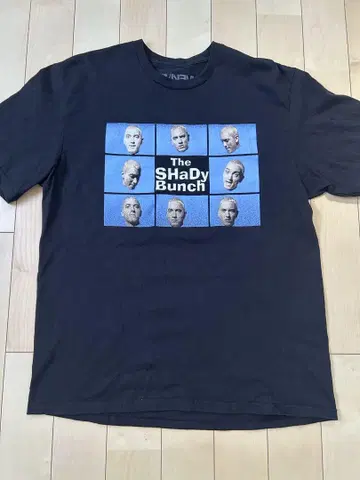 에미넴 eminem The Shady Bunch T셔츠 공식 완판템