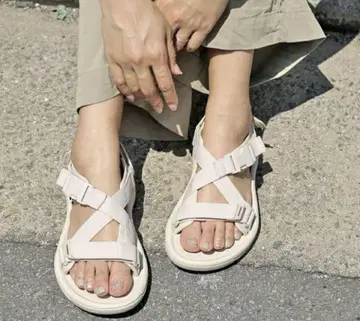 1회 사용 TEVA HURRICANE VERGE 샌들 스포츠 샌들