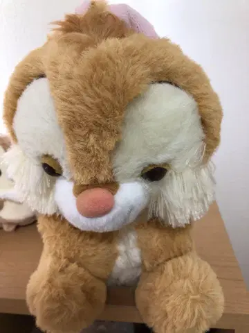 데일