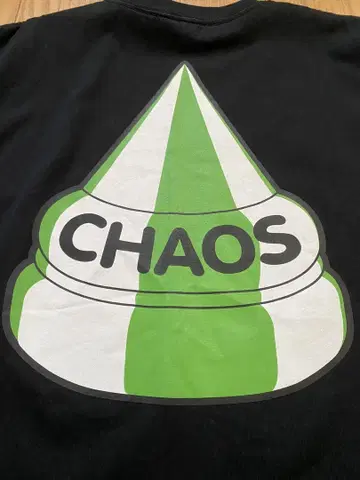 Chaos Fishing Club 티셔츠 L 사이즈