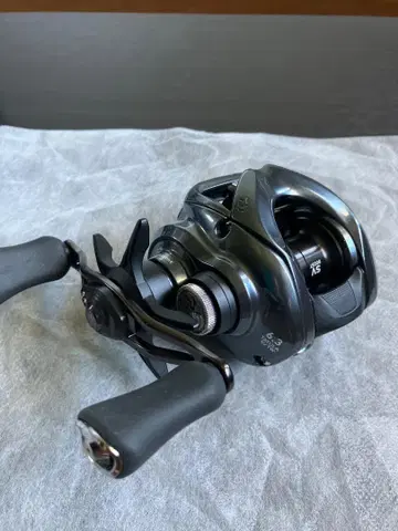 다이와 25 타투라 SV TW100L