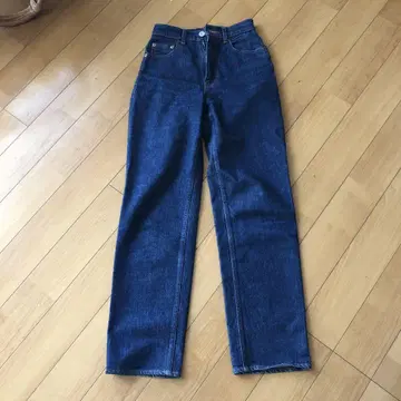 MOUSSY PLAIN JEANS 스트레이트