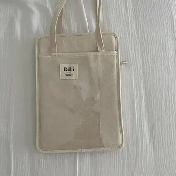 Rili PC 백 [당일 발송]