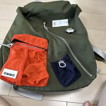 OMMO W 페이스 백팩