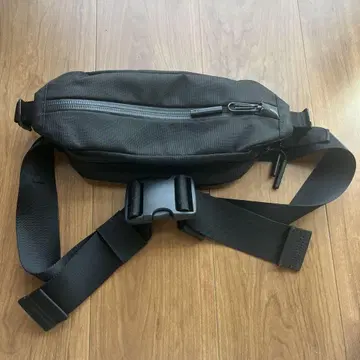 Aer City Sling AER11010 블랙 바디백