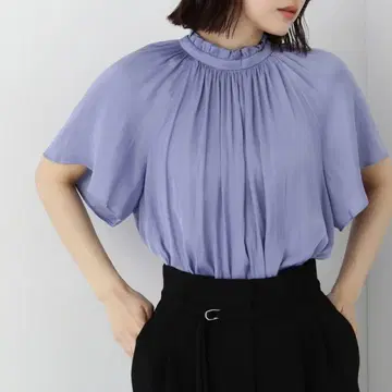 Natural Beauty Basic 개더 블라우스