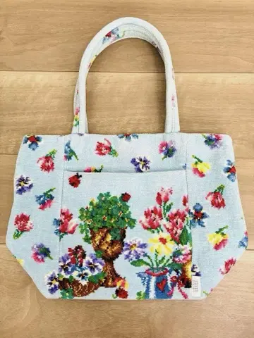 USED 페이러 롱포원 플뢰르 스크런치 토트백