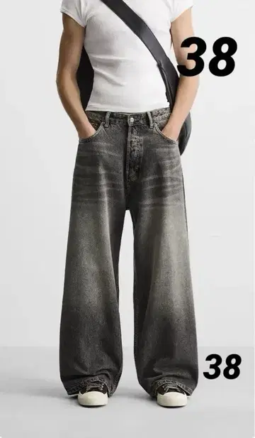ZARA 슈퍼 배기 핏 청바지