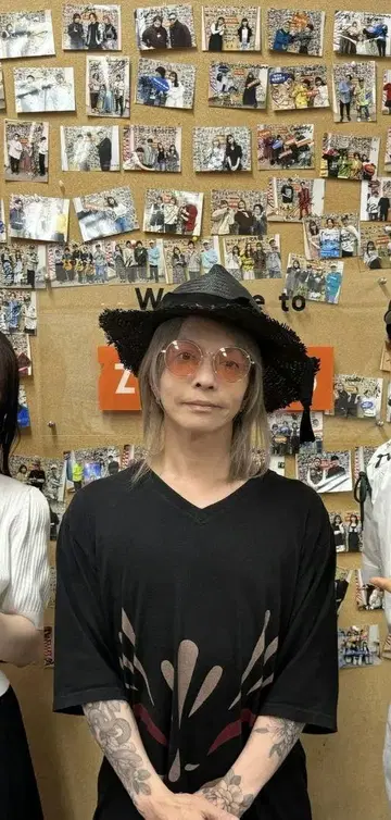 여우 TEE HYDE 티셔츠