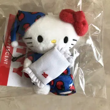 로리즈팜 Me% 토이 키링 파자마 산리오