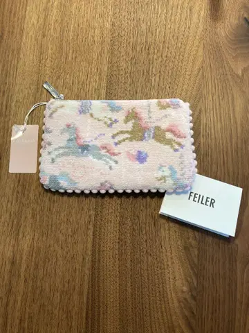 미사용 새상품 택 포함 러브러리 바이 페이러 러브러리 모쿠바 폼폼 파우치