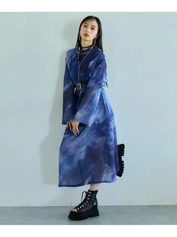 HARE 시어 머플러 블루