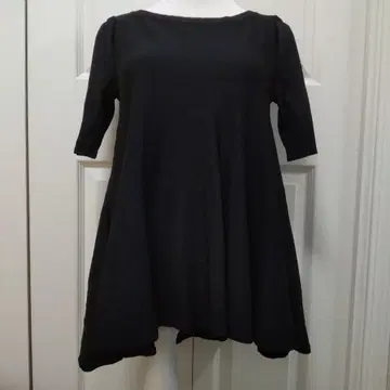 Rene basic 34 블랙 A 라인 튜닉 반팔