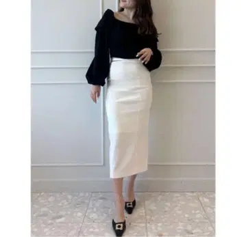 eimy istoire 사이드 컷 내로우 스커트 (WHITE)