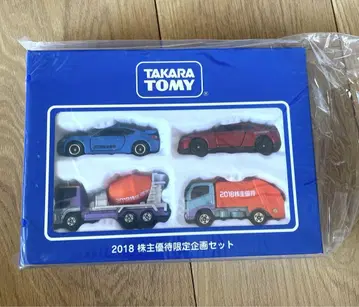 TAKARA TOMY 2018 주주 우대 한정 기획 세트