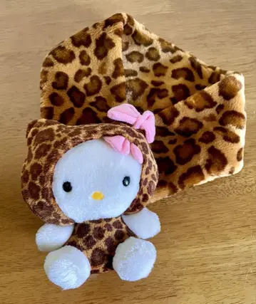 헤이세이 갸루 헬로키티 레오파드 무늬 머플러