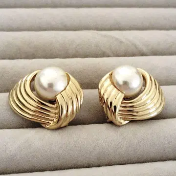 [ 새상품급 ] NINA RICCI/니나리치 펄 x 골드 귀찌
