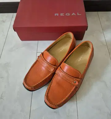 REGAL 오렌지 가죽 로퍼
