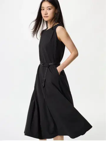 UNIQLO 울트라 스트레치 원피스 (긴 기장)