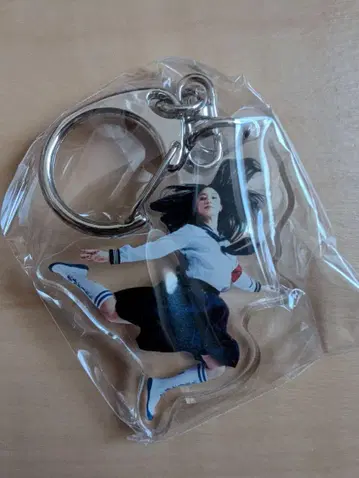 새로운 학교의 리더 공식 아크릴 키링 카논 카메론