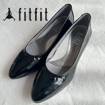 [ fitfit ] 에나멜 컴포트 펌프스 포인티드 토 외반모지 블랙
