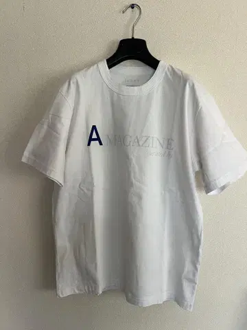 sacai A MAGAZINEr 콜라보 티셔츠 3
