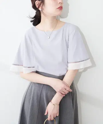 프릴 소매 그레이 반팔 블라우스 심플하고 다용도 플레어 블라우스