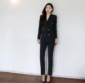 수트 블랙
