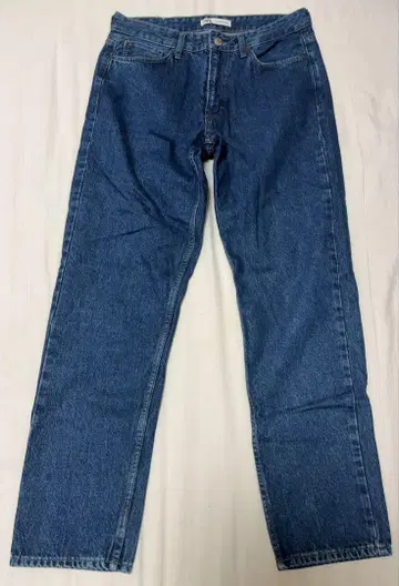 ZARA 다크 블루 스트레이트 데님 40