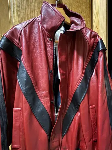 doublet24aw 가죽 자켓 빨간색