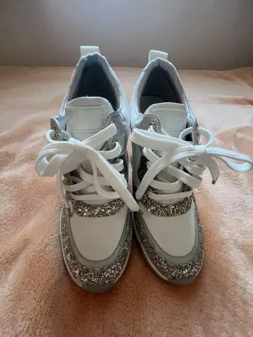 +Diana 힐 업 스니커즈 Bridal Edition